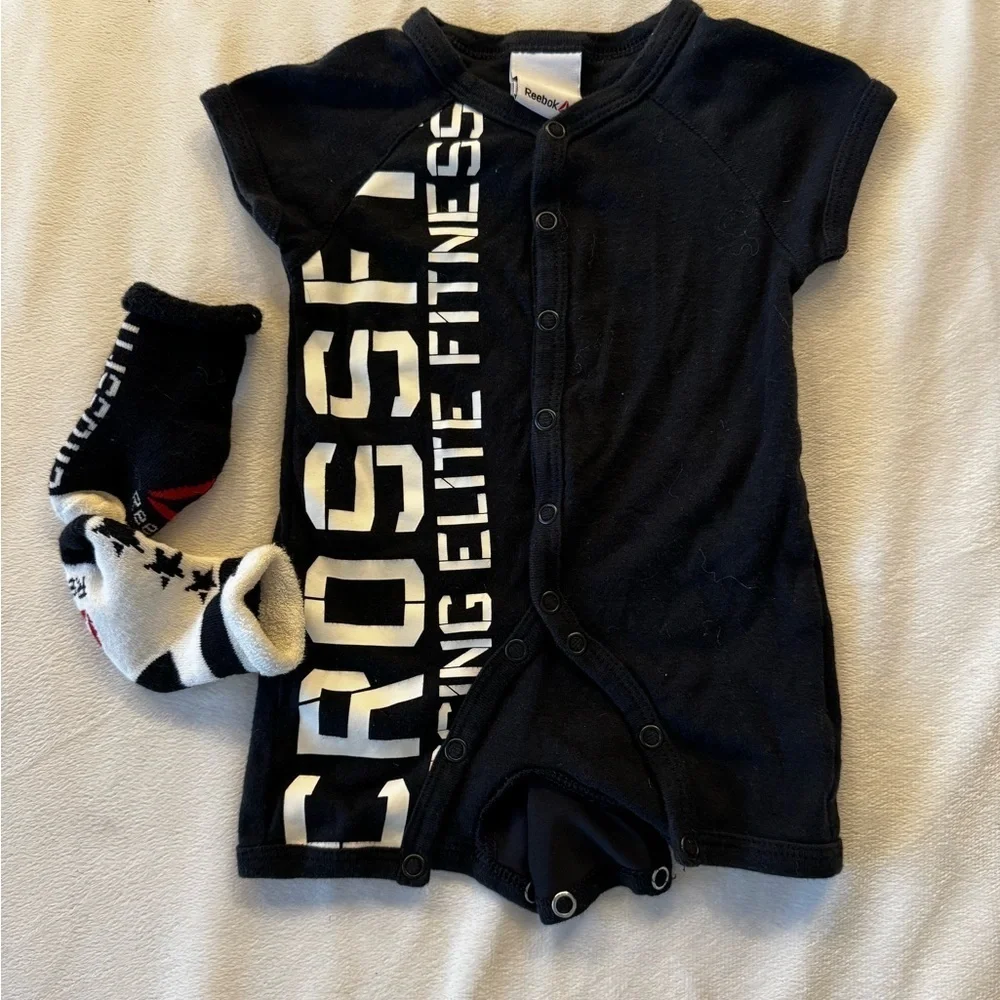 Reebok Black Baby Romper & Matching Socks. 0-3 months. NWOT!